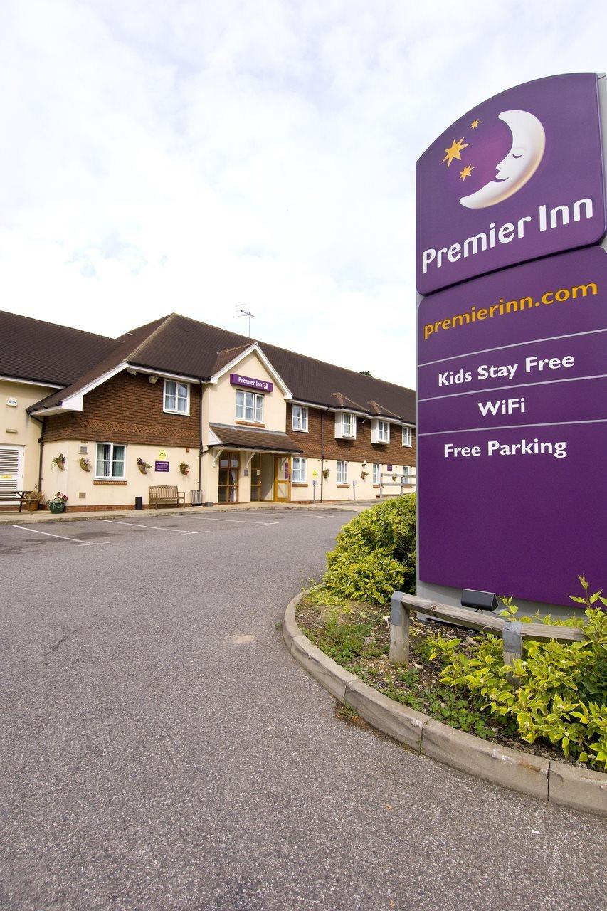 Premier Inn Premier Inn East Grinstead Felbridge Exterior photo
