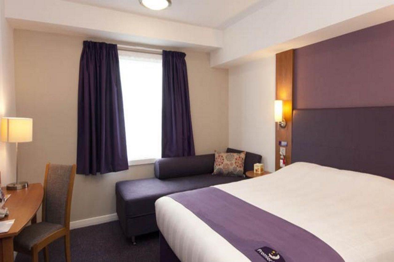 Premier Inn Premier Inn East Grinstead Felbridge Exterior photo